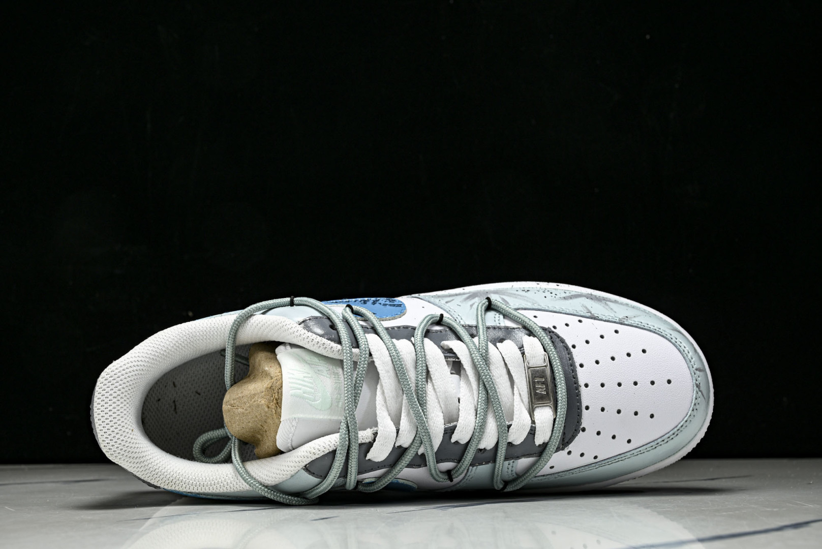 NK Air Force 1'07 Low Grey Tune Era 手绘涂鸦 灰调纪元 空军一号低帮