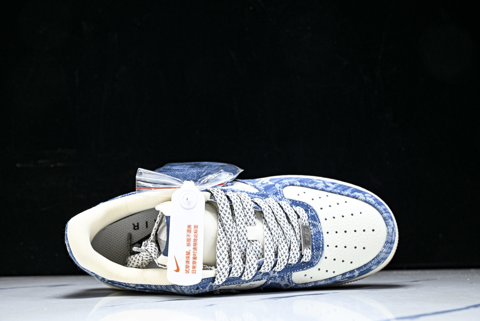 NK Air Force 1'07 Low LV联名 白牛仔蓝 空军一号低帮休闲板鞋 YF9511-81