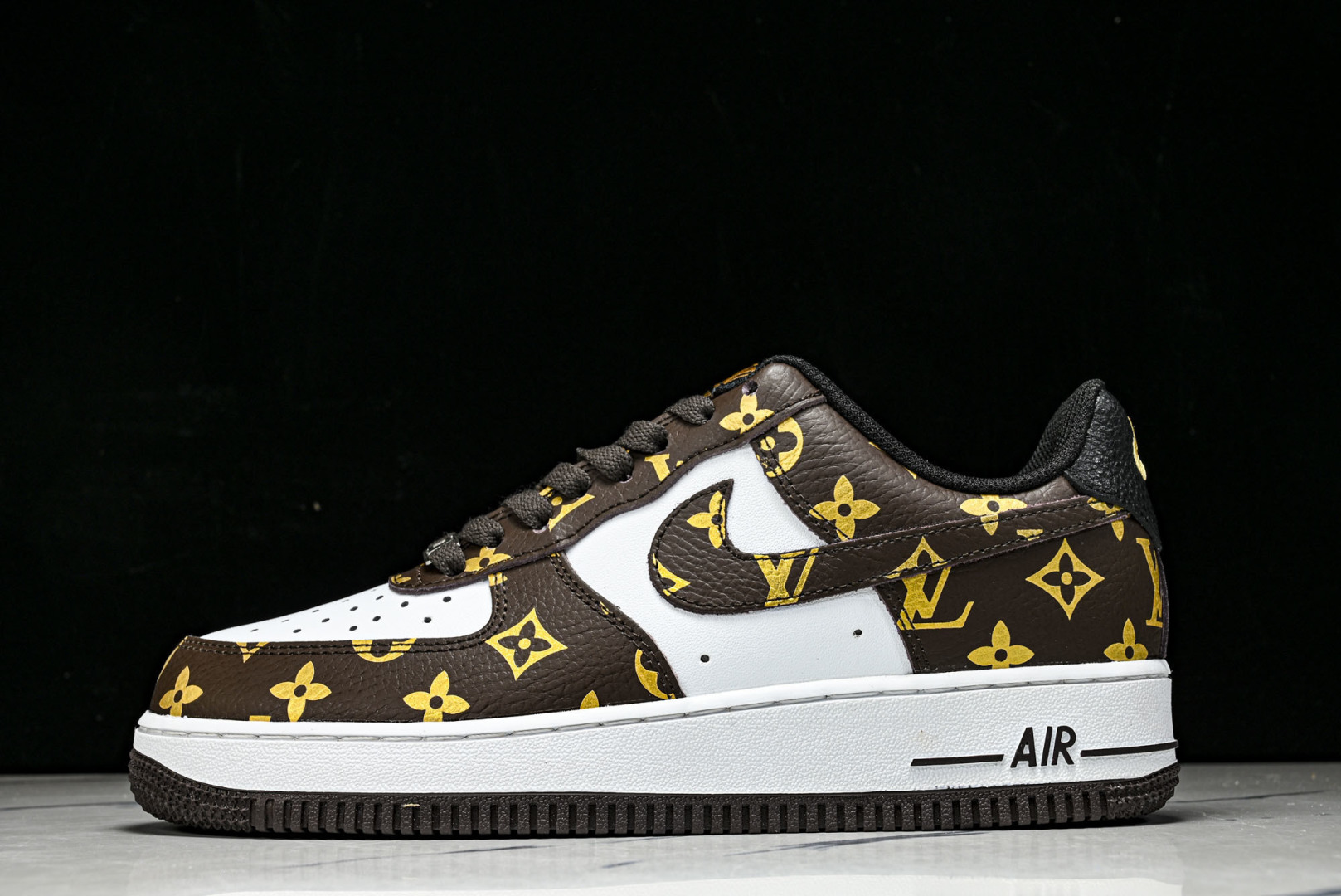 NK Air Force 1'07 Low LV联名 经典白棕 空军一号低帮休闲板鞋 CZ3986-00
