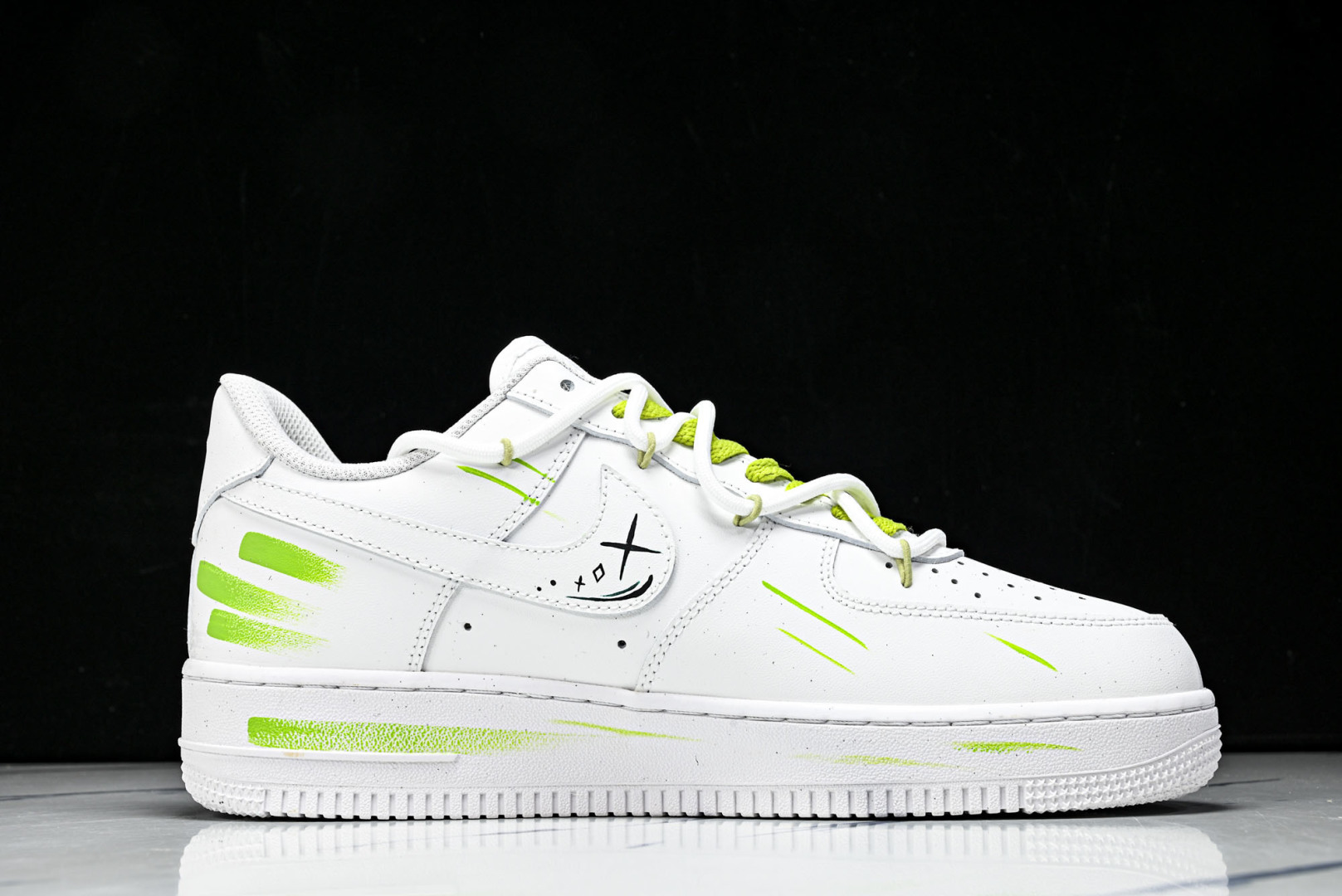 NK Air Force 1'07 Low 定制款 空军一号低帮休闲板鞋 CW2288-111#尺码 3