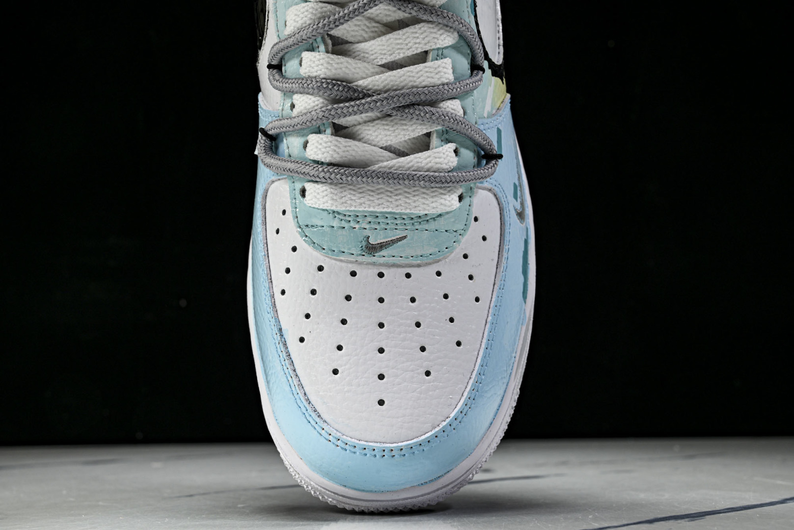 NK Air Force 1'07 Low 手绘涂鸦 电玩蓝调 空军一号低帮休闲板鞋 FB8917-30