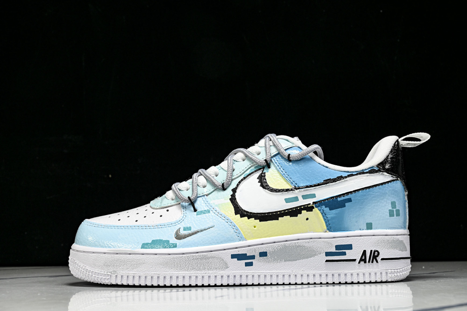 NK Air Force 1'07 Low 手绘涂鸦 电玩蓝调 空军一号低帮休闲板鞋 FB8917-30