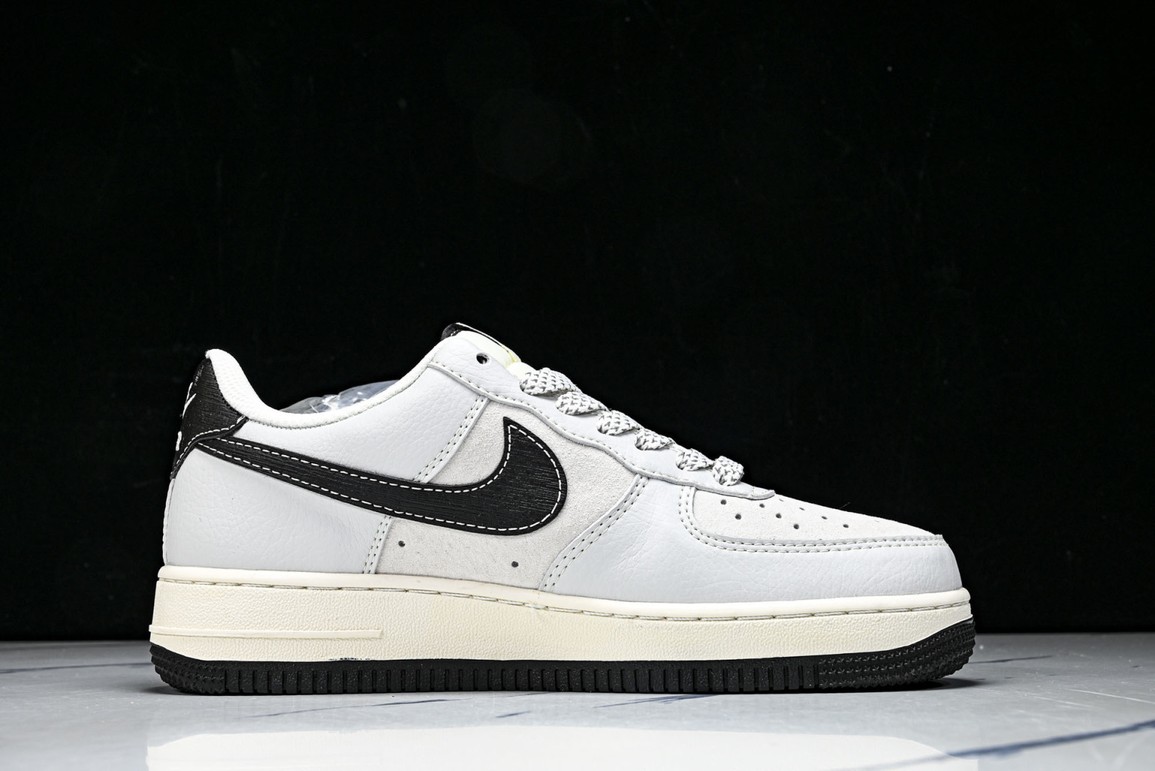 Nk Air Force 1'07 LV8 空军一号低帮休闲鞋 HS8068 050#尺码 36 36.