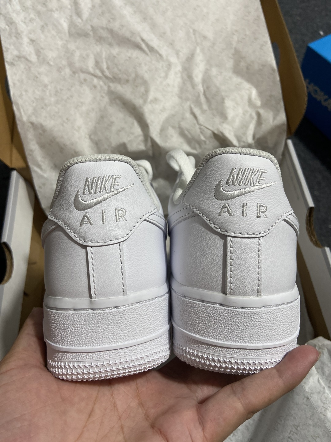 36码拍图AF1 全白闪电 尺码:35.5-48.5纯原-Air Force 1 Low 07 AF1