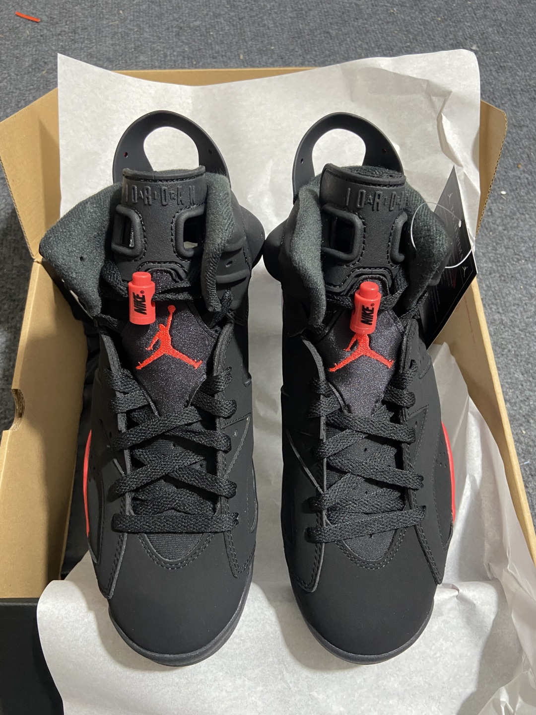 纯原版‼️aj6黑红 高帮 红外线尺码：40-47.5Air Jordan 6 “Reverse Inf