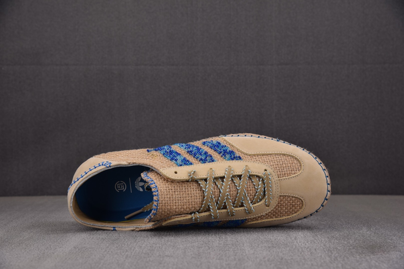 高端局特价福利 先报先得喜迎双11活动 10月20日起 AD Gazelle CLOT Linen Kh