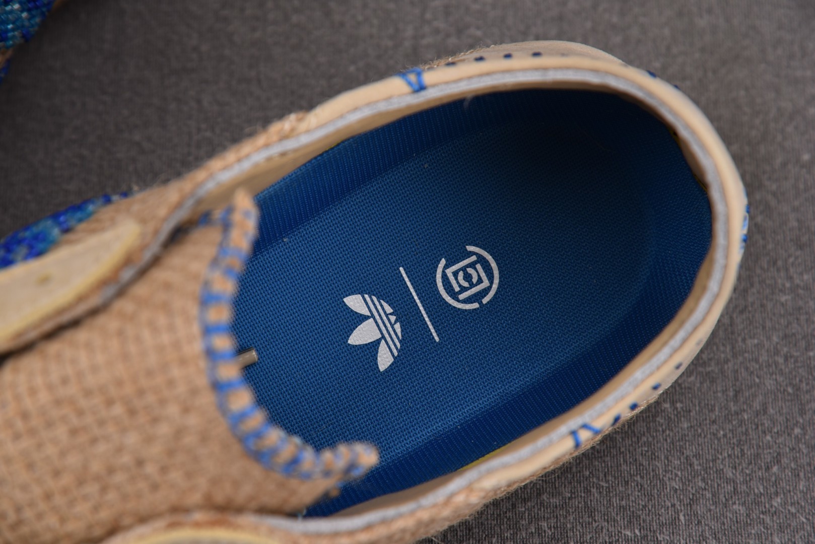 高端局特价福利 先报先得喜迎双11活动 10月20日起 AD Gazelle CLOT Linen Kh