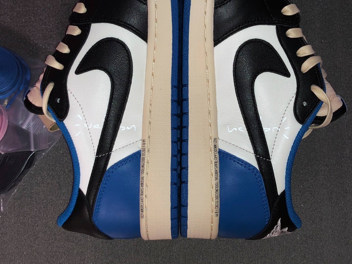 高端局特价福利 先报先得喜迎双11活动 10月20日起 Air Jordan 1 Travis Scot
