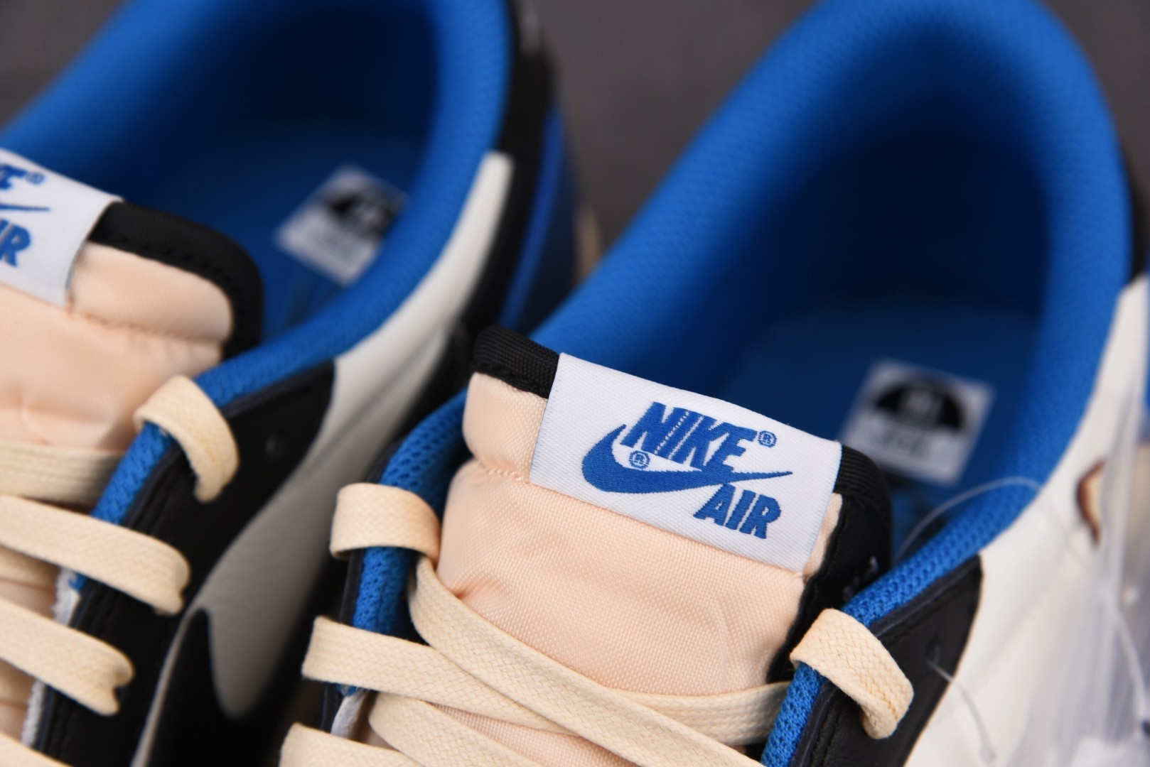 高端局特价福利 先报先得喜迎双11活动 10月20日起 Air Jordan 1 Travis Scot