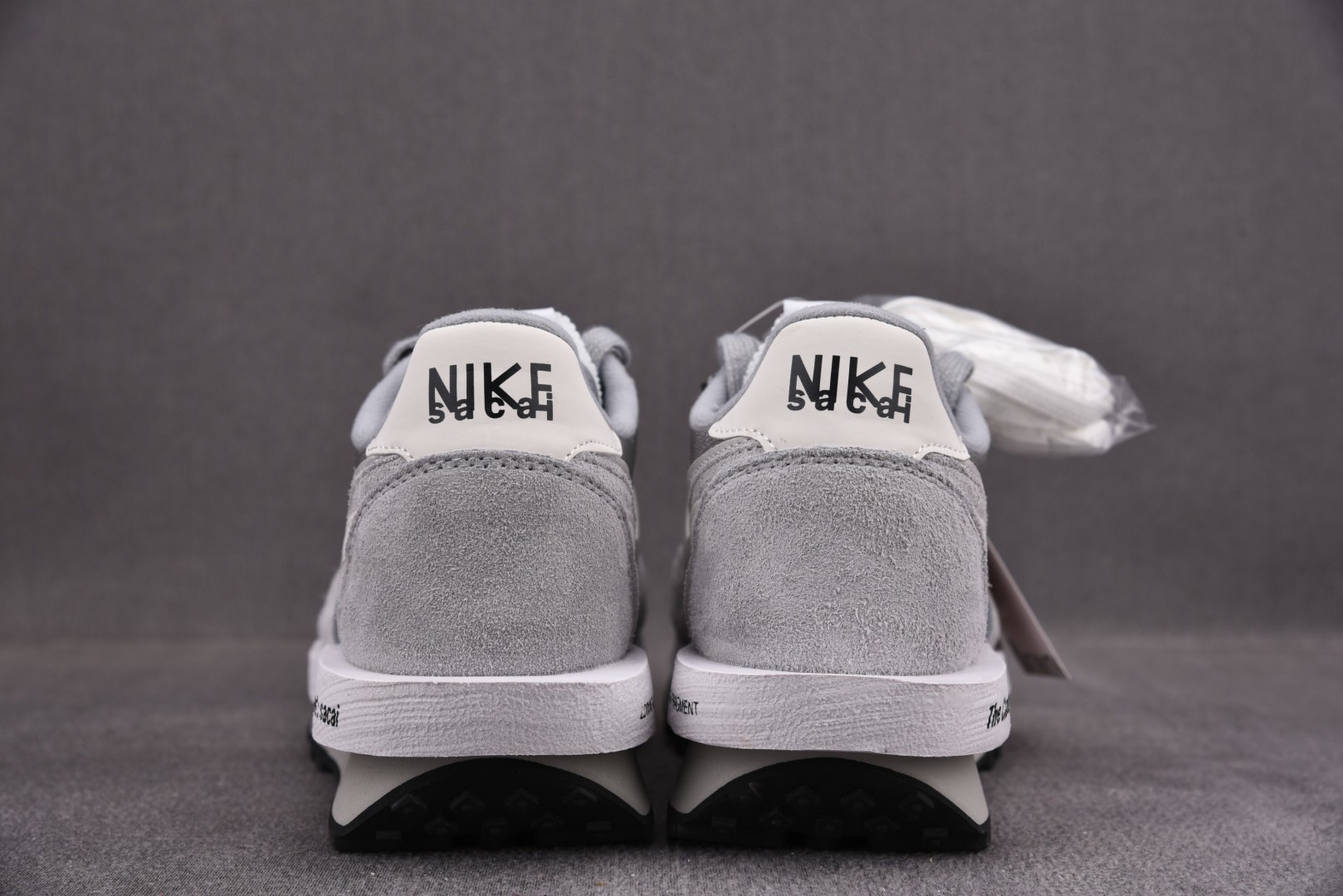 高端局特价福利 先报先得喜迎双11活动 10月20日起 Fragment x Sacai x Nik L
