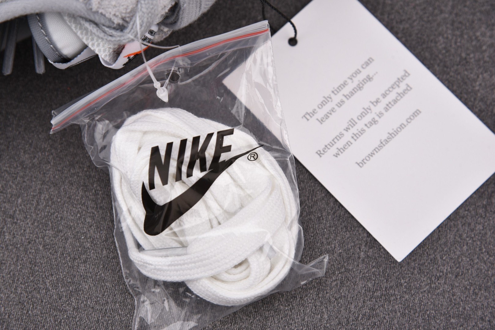 高端局特价福利 先报先得喜迎双11活动 10月20日起 Fragment x Sacai x Nik L