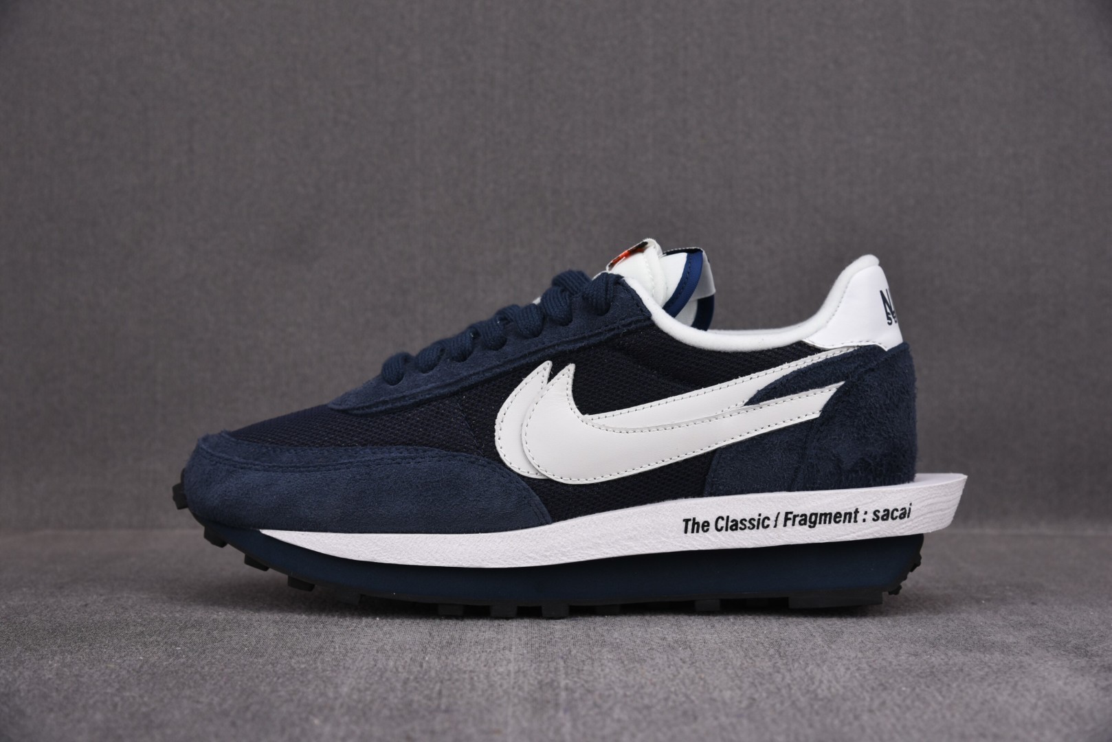 高端局特价福利 先报先得喜迎双11活动 10月20日起 Fragment x Sacai x Nik L