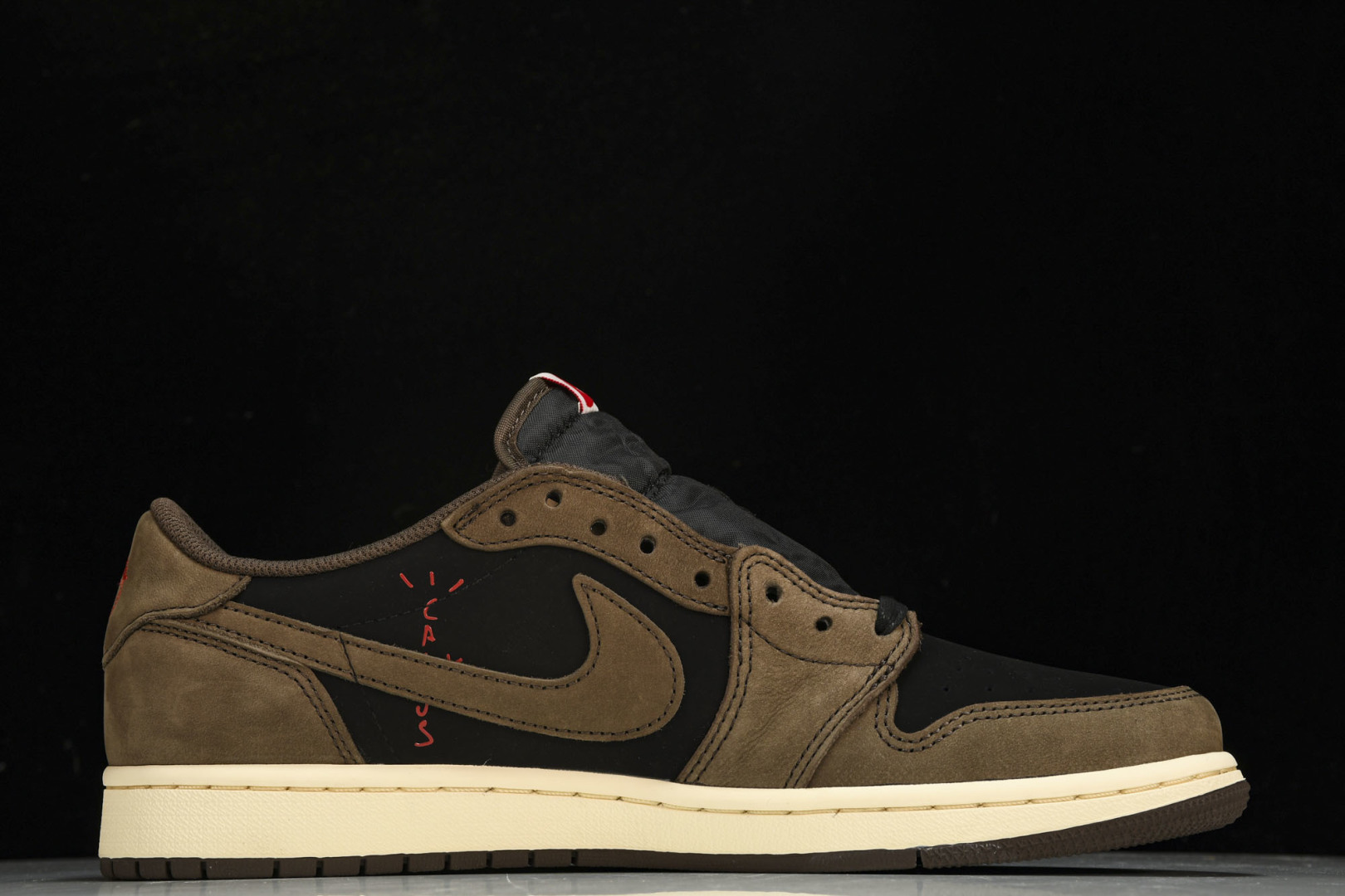 高端局特价福利 先报先得喜迎双11活动 10月20日起 New PK Travis Scott x Ai