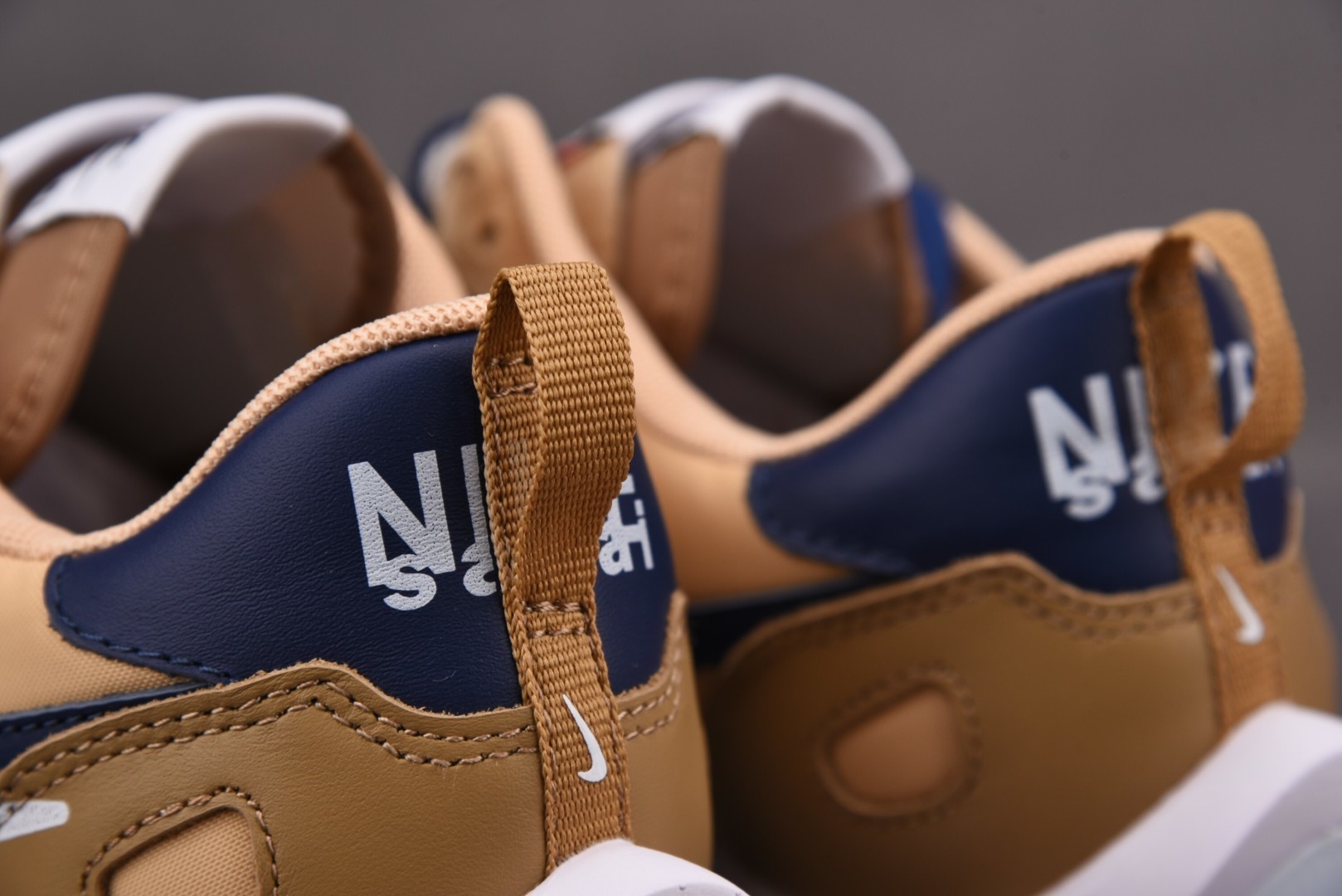 高端局特价福利 先报先得喜迎双11活动 10月20日起 Sacai X Nik VaporWaffle