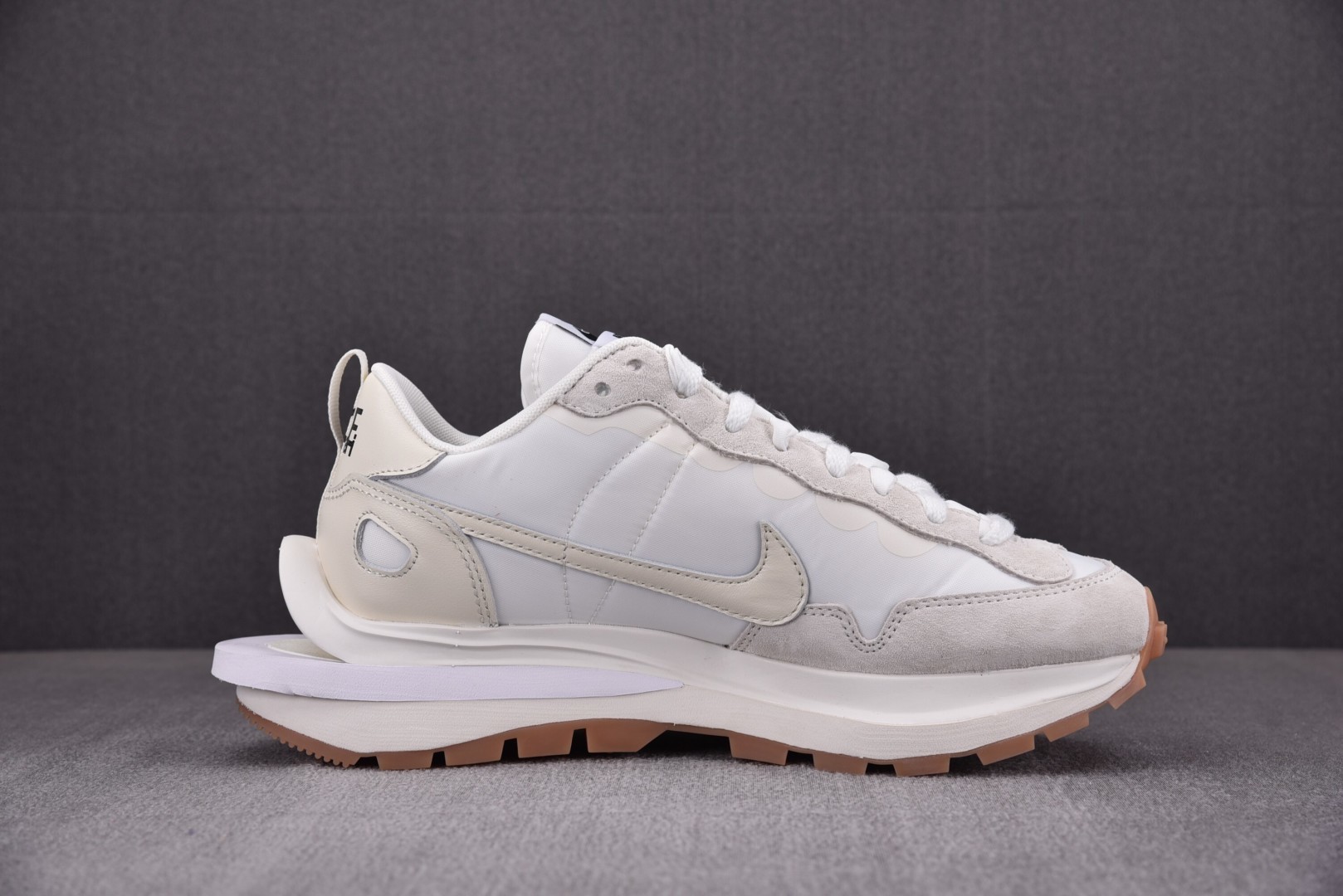 高端局特价福利 先报先得喜迎双11活动 10月20日起 Sacai x NK VaporWaffle W
