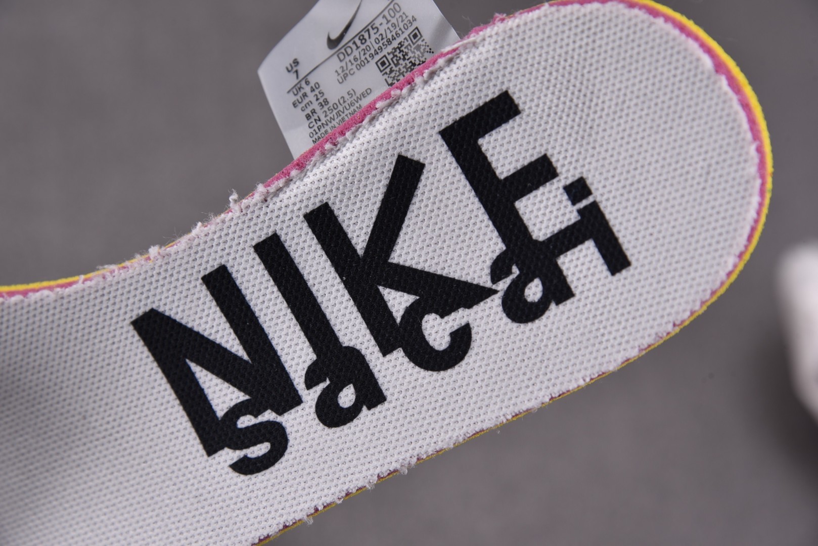 高端局特价福利 先报先得喜迎双11活动 10月20日起 Sacai x NK VaporWaffle W
