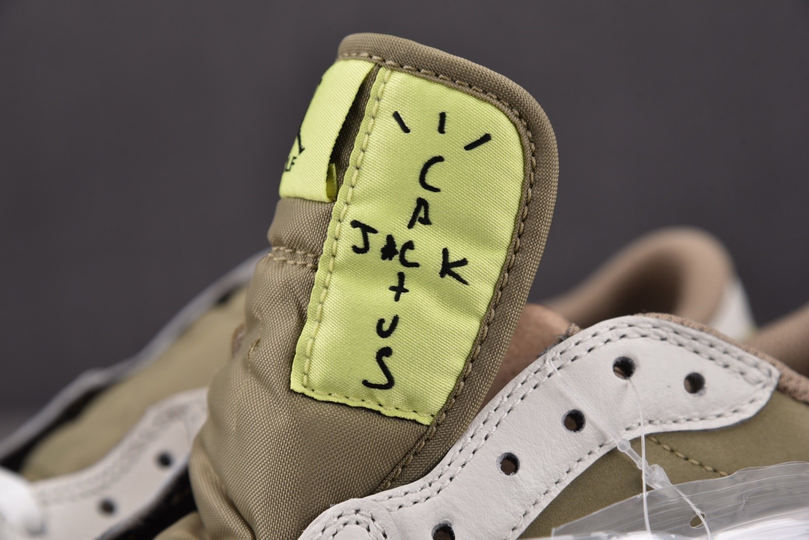 高端局特价福利 先报先得喜迎双11活动 10月20日起 Travis Scott x Air Jorda
