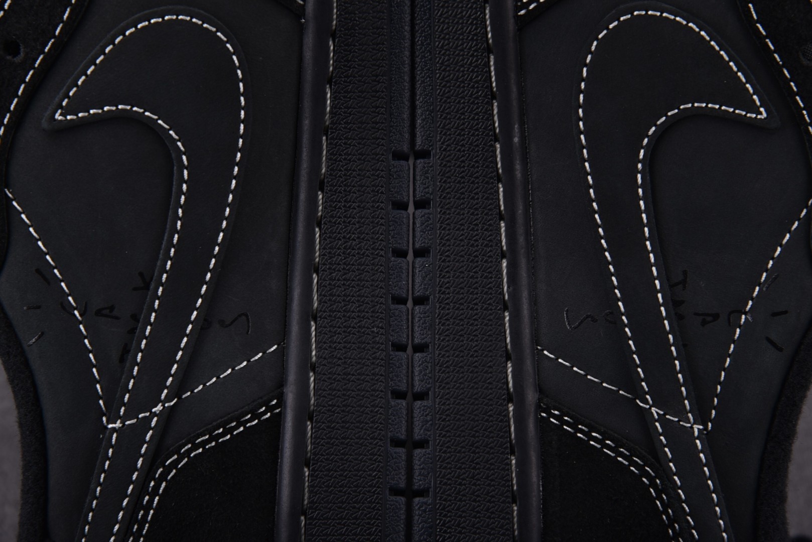 高端局特价福利 先报先得喜迎双11活动 10月20日起 Travis Scott x Air Jorda