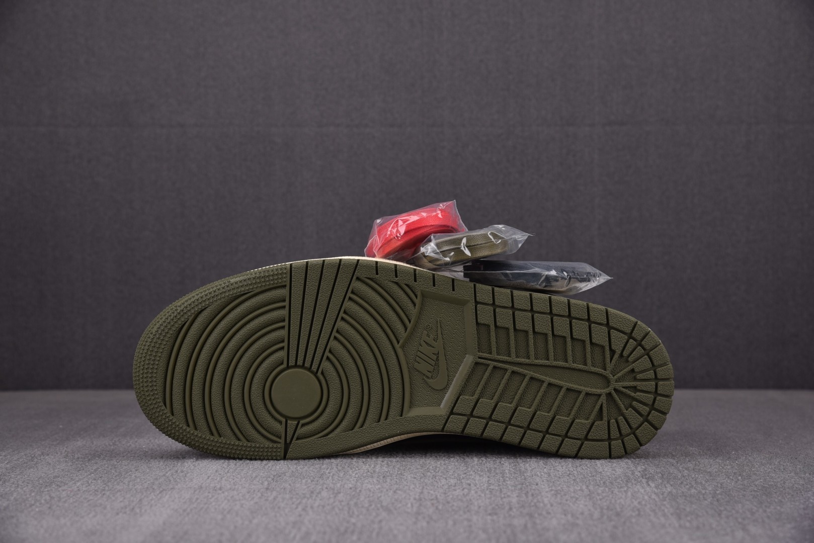 高端局特价福利 先报先得喜迎双11活动 10月20日起 Travis Scott x Air Jorda