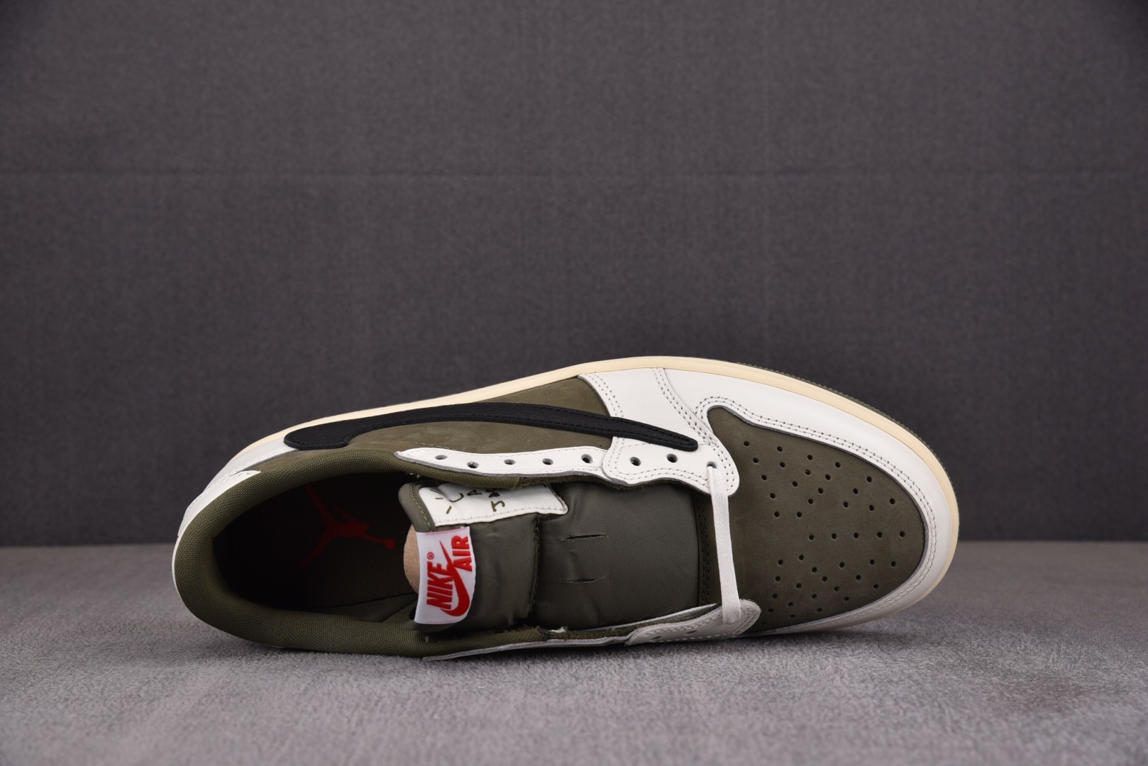 高端局特价福利 先报先得喜迎双11活动 10月20日起 Travis Scott x Air Jorda