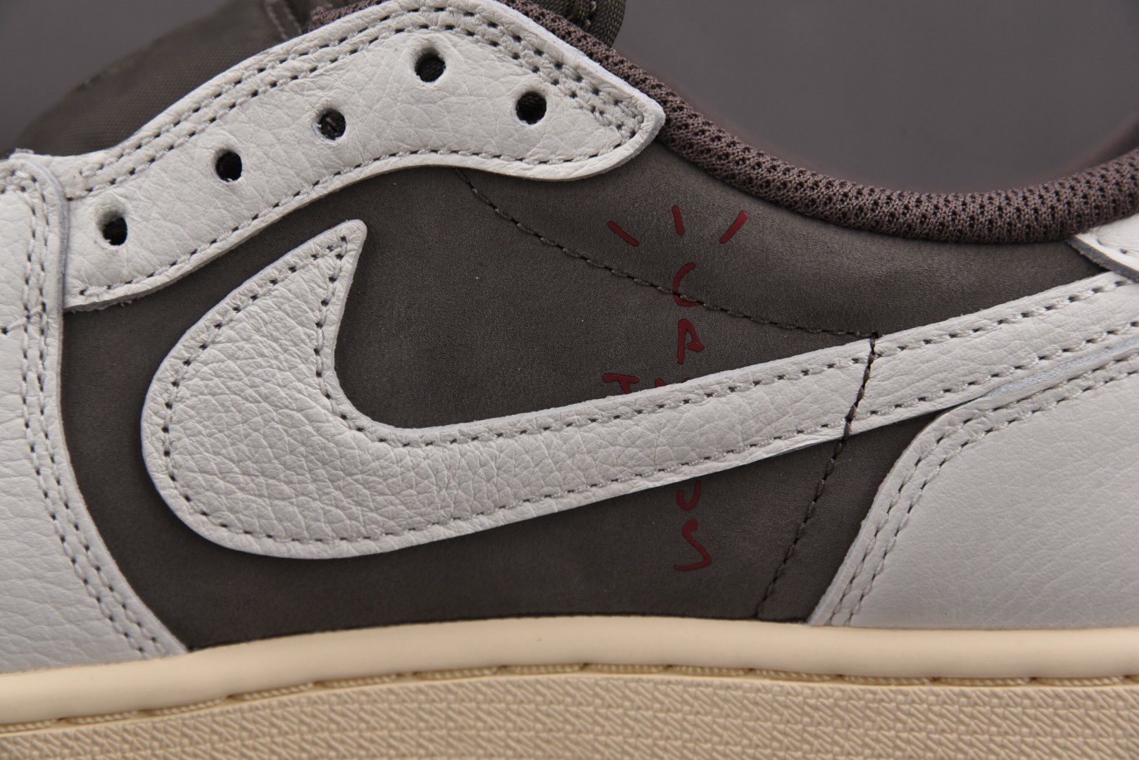 高端局特价福利 先报先得喜迎双11活动 10月20日起 Travis Scott x Air Jorda