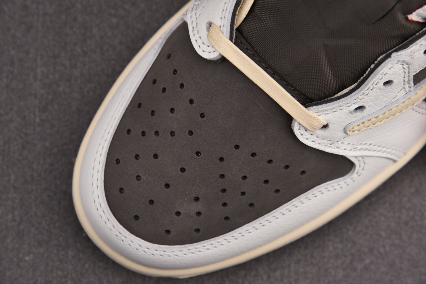 高端局特价福利 先报先得喜迎双11活动 10月20日起 Travis Scott x Air Jorda
