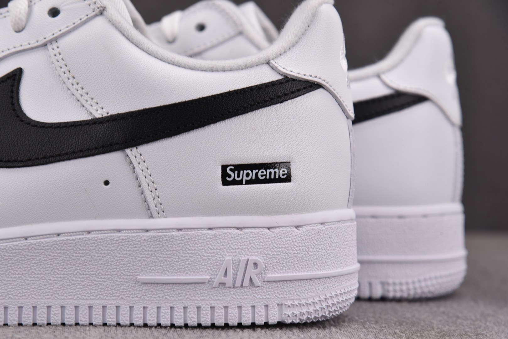 Supreme 尺码:35.5-47.5纯原-Air Force 1 Low Supreme White