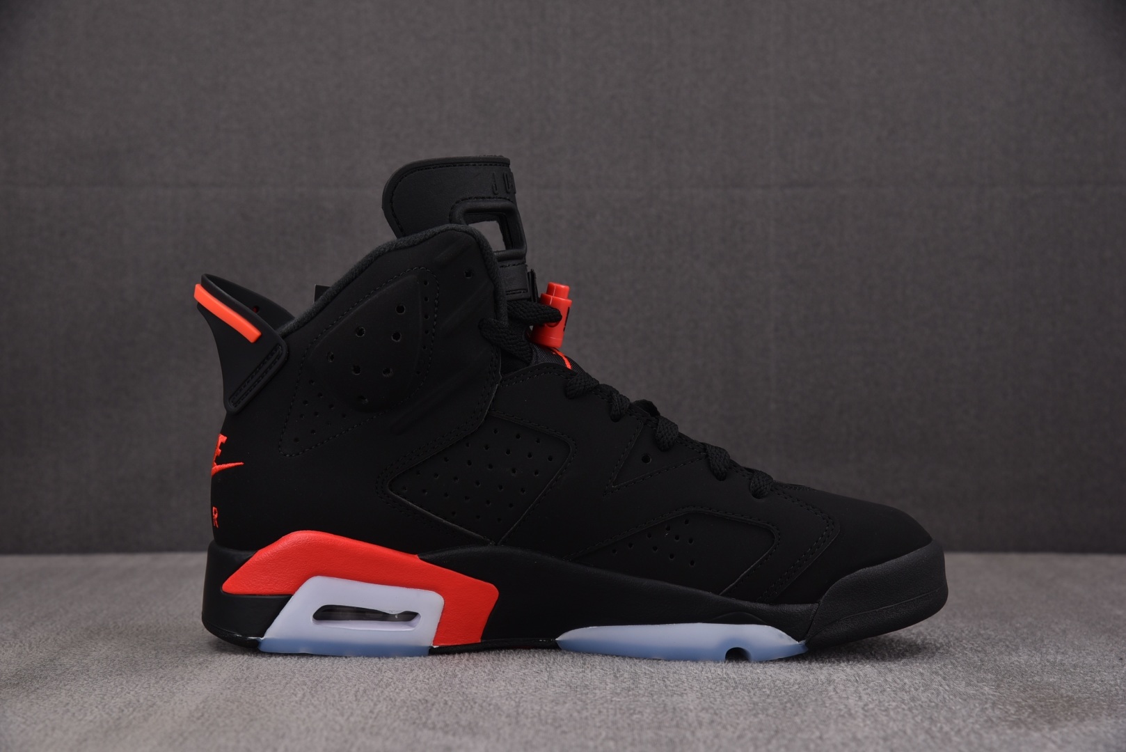 AJ6 尺码:40-47.5纯原出品-Air Jordan 6 Retro (2025)黑红 CT852