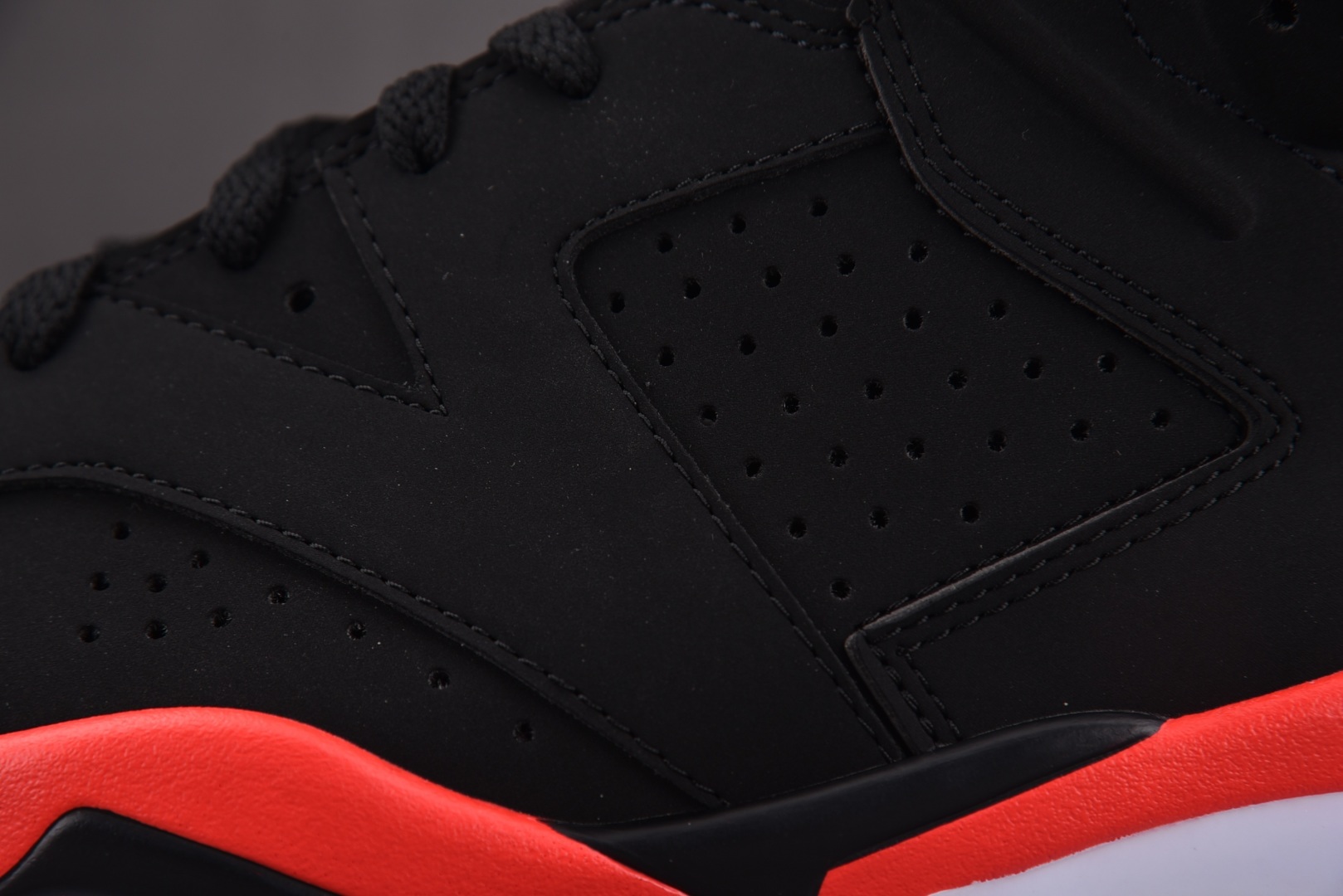 AJ6 尺码:40-47.5纯原出品-Air Jordan 6 Retro (2025)黑红 CT852