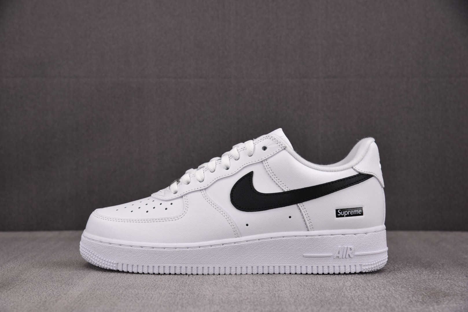 Supreme 尺码:35.5-47.5纯原-NK Air Force 1 Low Supreme Wh