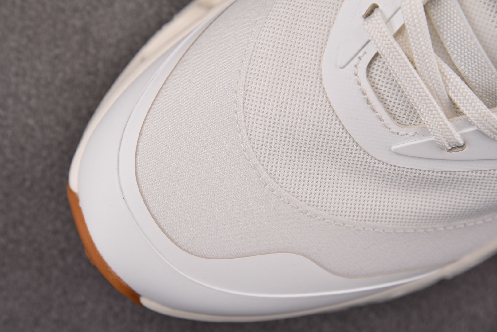 昂跑 尺码:36-45纯原出品-LOEWE x On Cloudtilt 2 看图 YZ004尺码：36