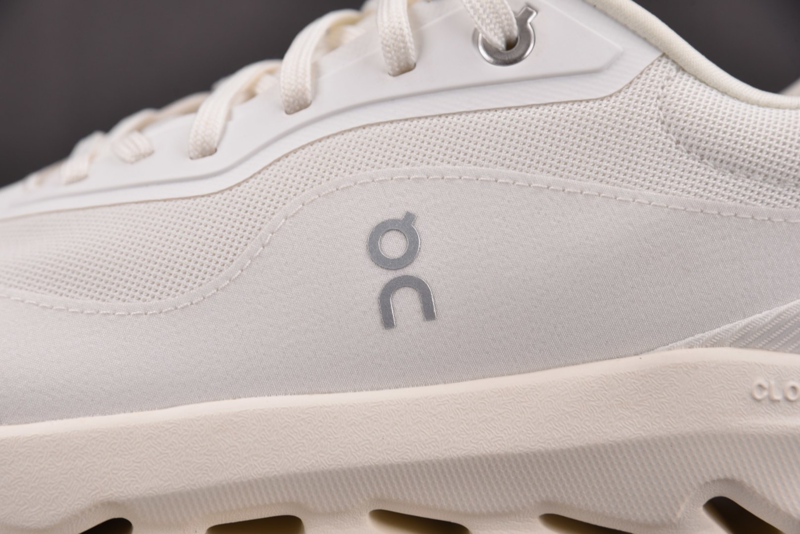 昂跑 尺码:36-45纯原出品-LOEWE x On Cloudtilt 2 看图 YZ004尺码：36