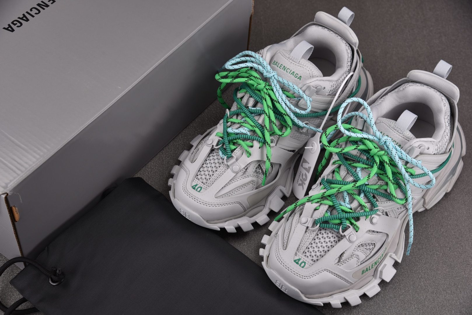 Balenciaga 尺码:35-46 超重偏大一码纯原-Balenciaga Track 灰绿绑带 Y