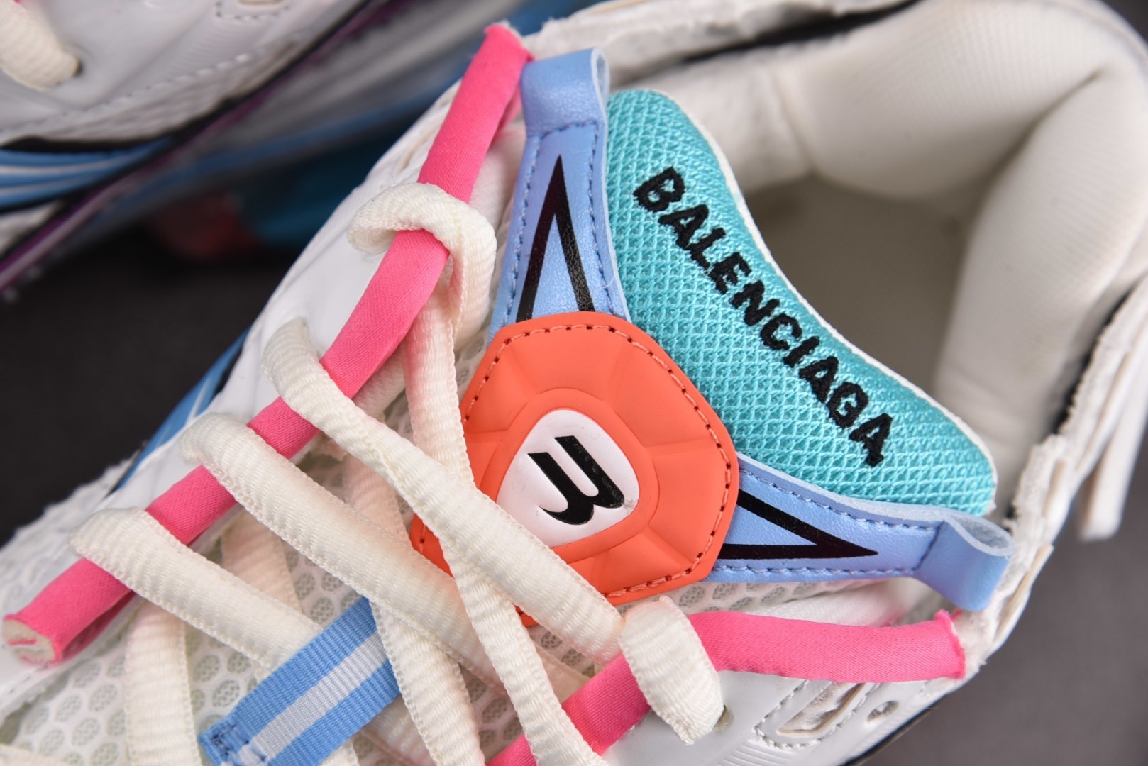 Balenciaga 尺码:35-46 超重偏大一码纯原-Balenciaga Runner 彩色 YZ