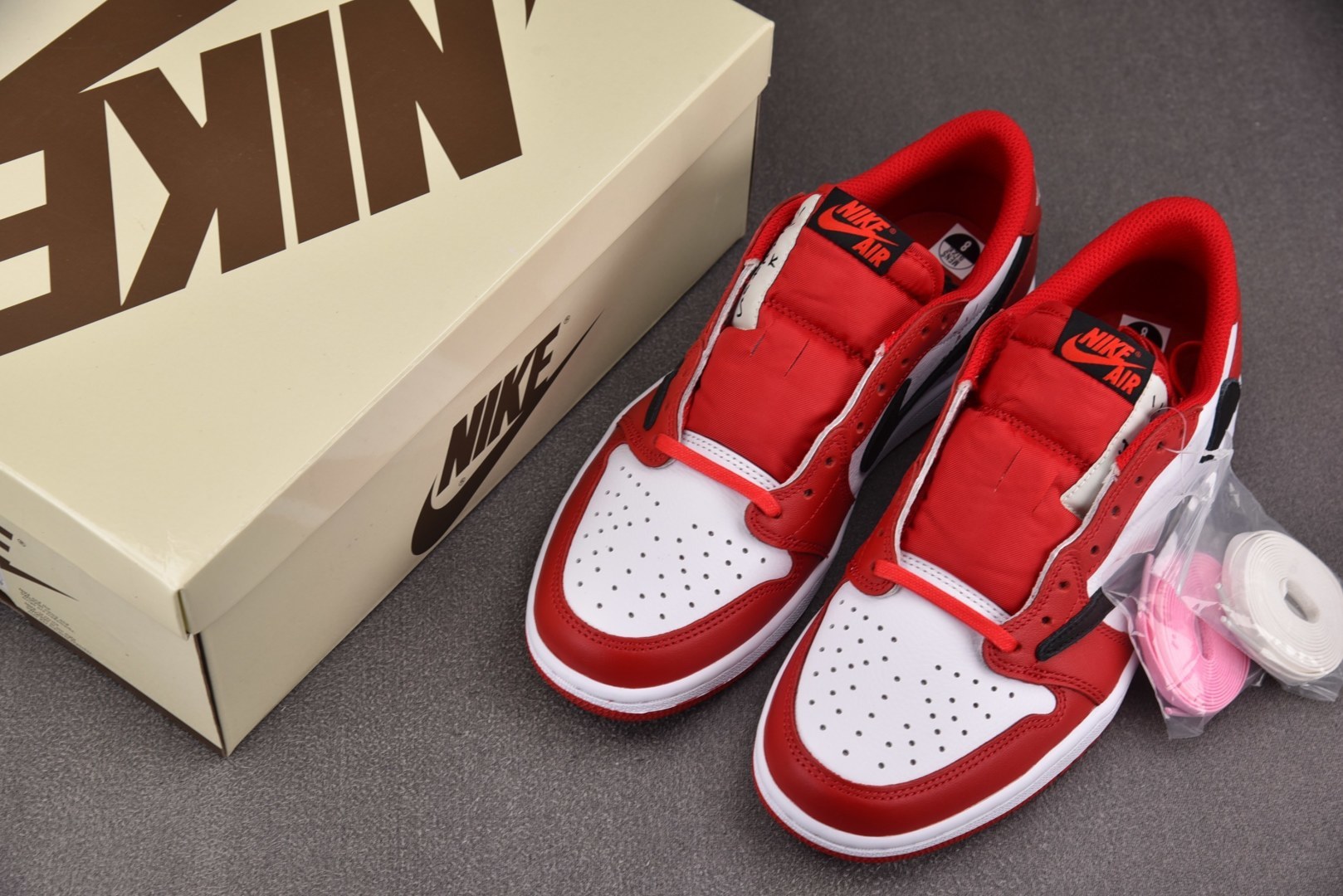 AJ1Low低帮 尺码:40-48.5纯原-Travis Scott x Air Jordan 1 Lo