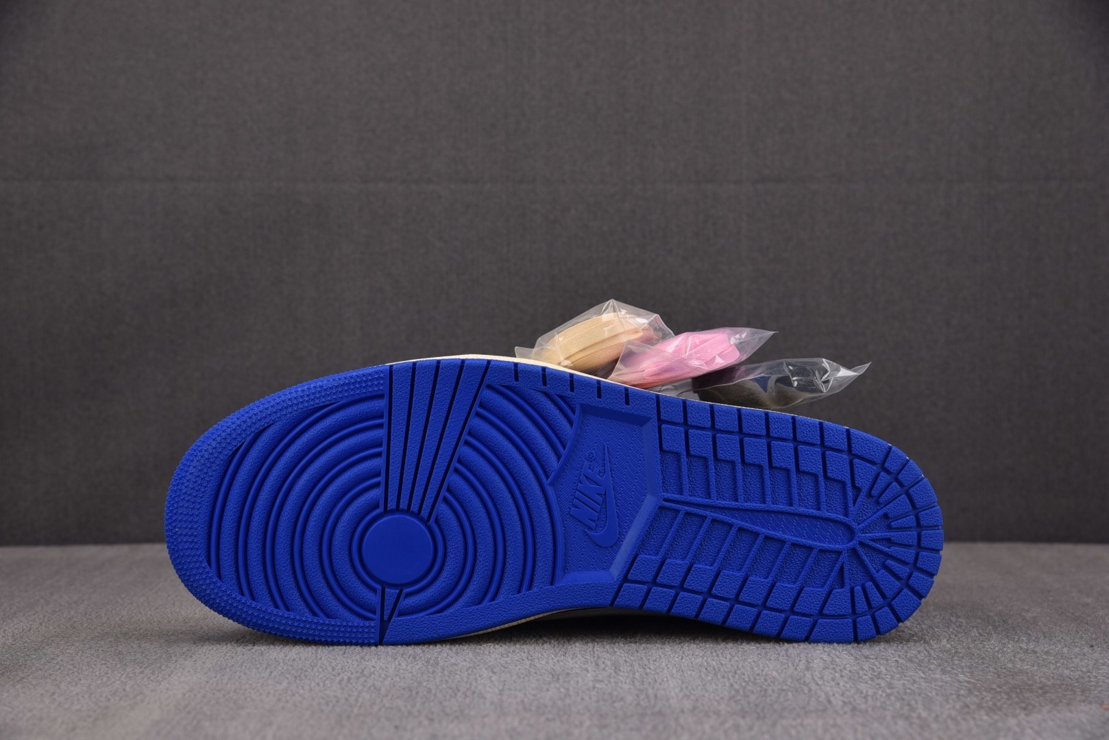 AJ1Low低帮 尺码:40-48.5纯原-Travis Scott x Air Jordan 1 Lo