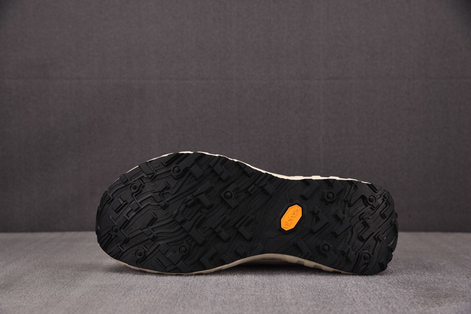 NORDA 尺码:36-45纯原-NORDA 001 Anti Slip Wear Resistant米