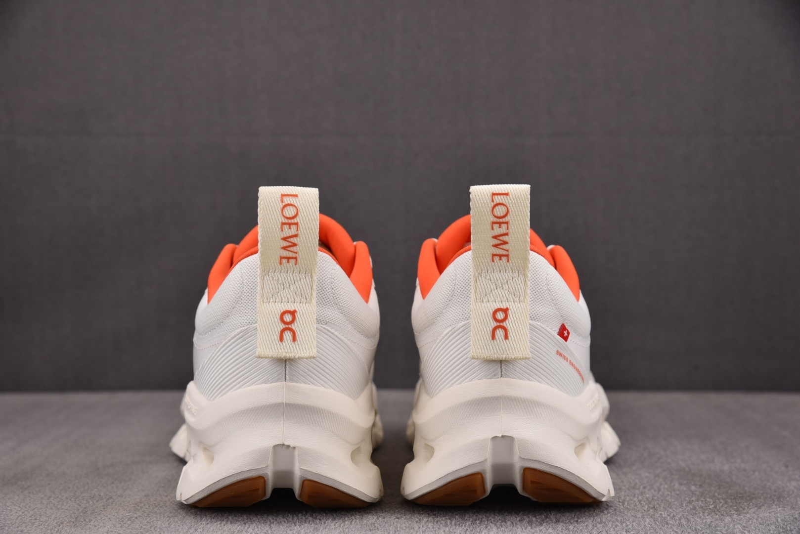 昂跑 尺码:36-45纯原出品-LOEWE x On Cloudtilt 2 看图 YZ004尺码：36