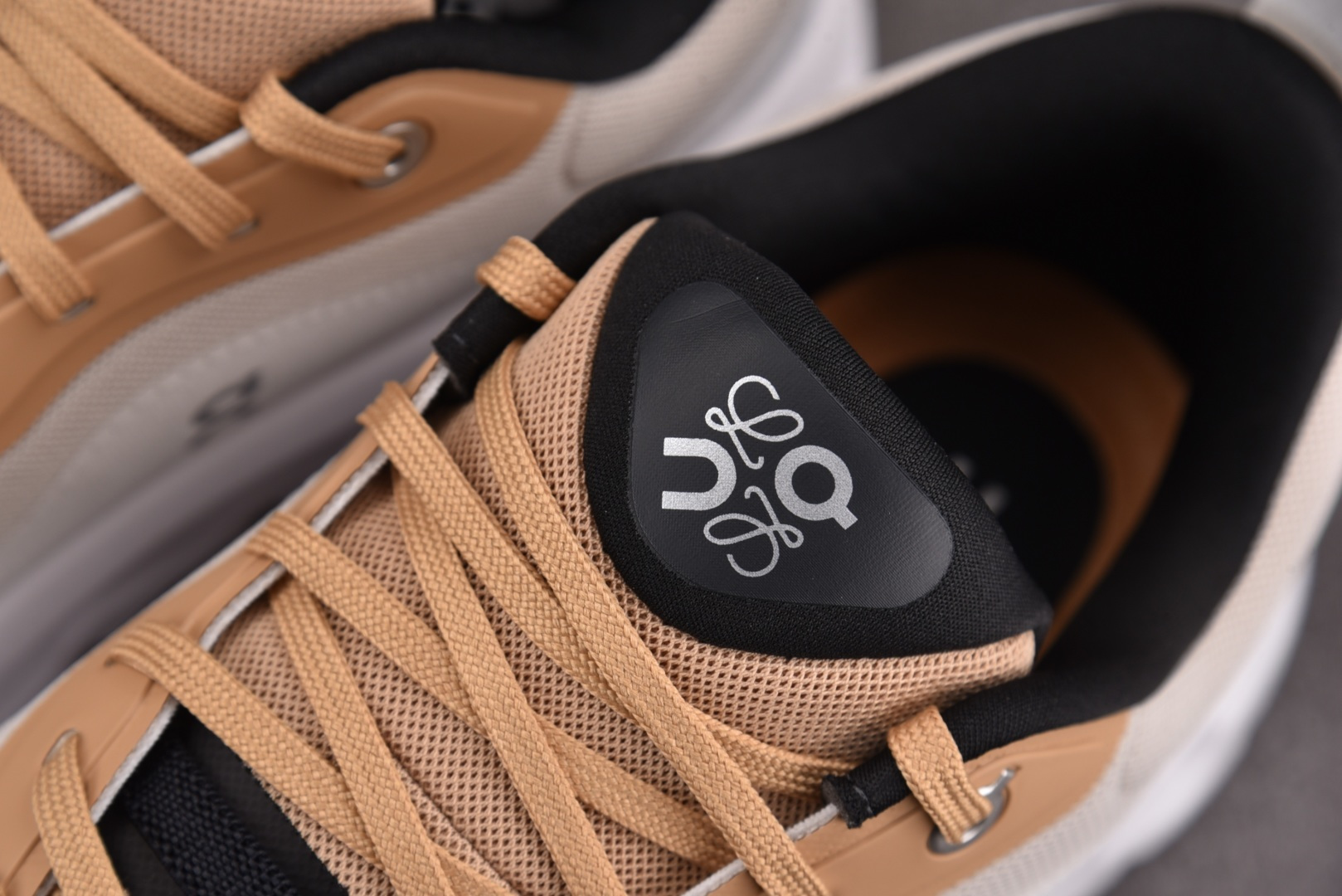 昂跑 尺码:36-45纯原出品-LOEWE x On Cloudtilt 2 看图 YZ004尺码：36