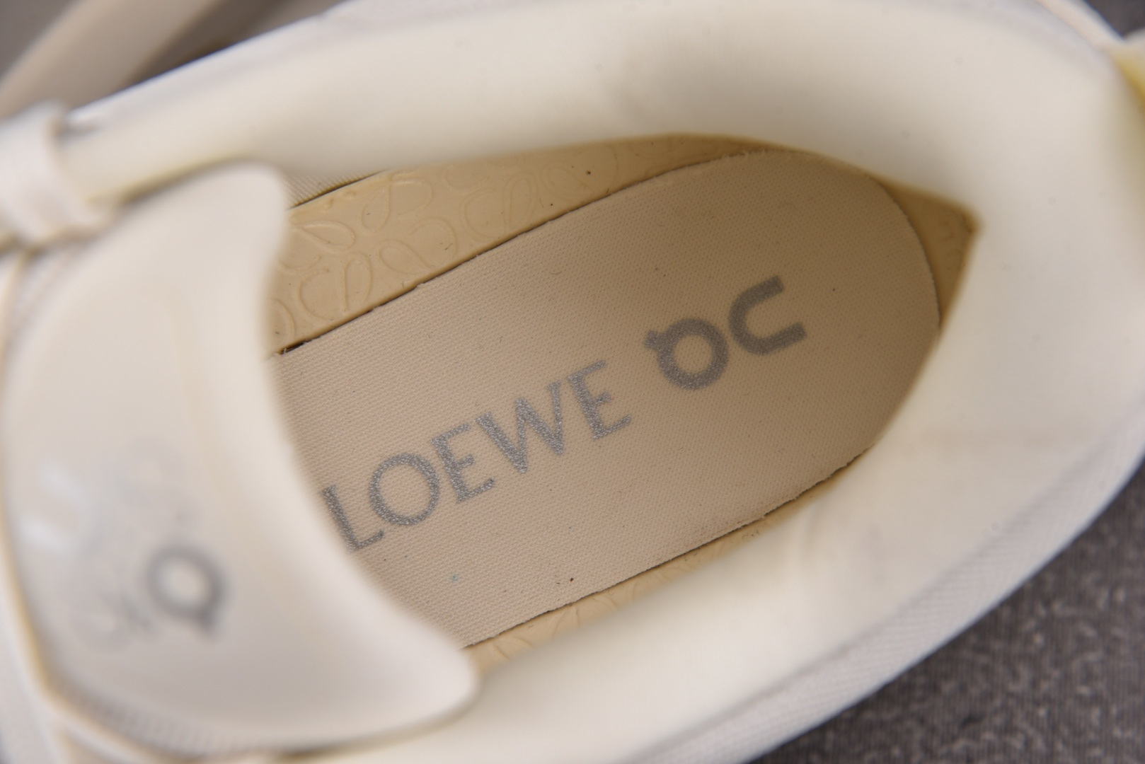 昂跑 尺码:36-45纯原出品-LOEWE x On Cloudtilt 2 看图 YZ004尺码：36