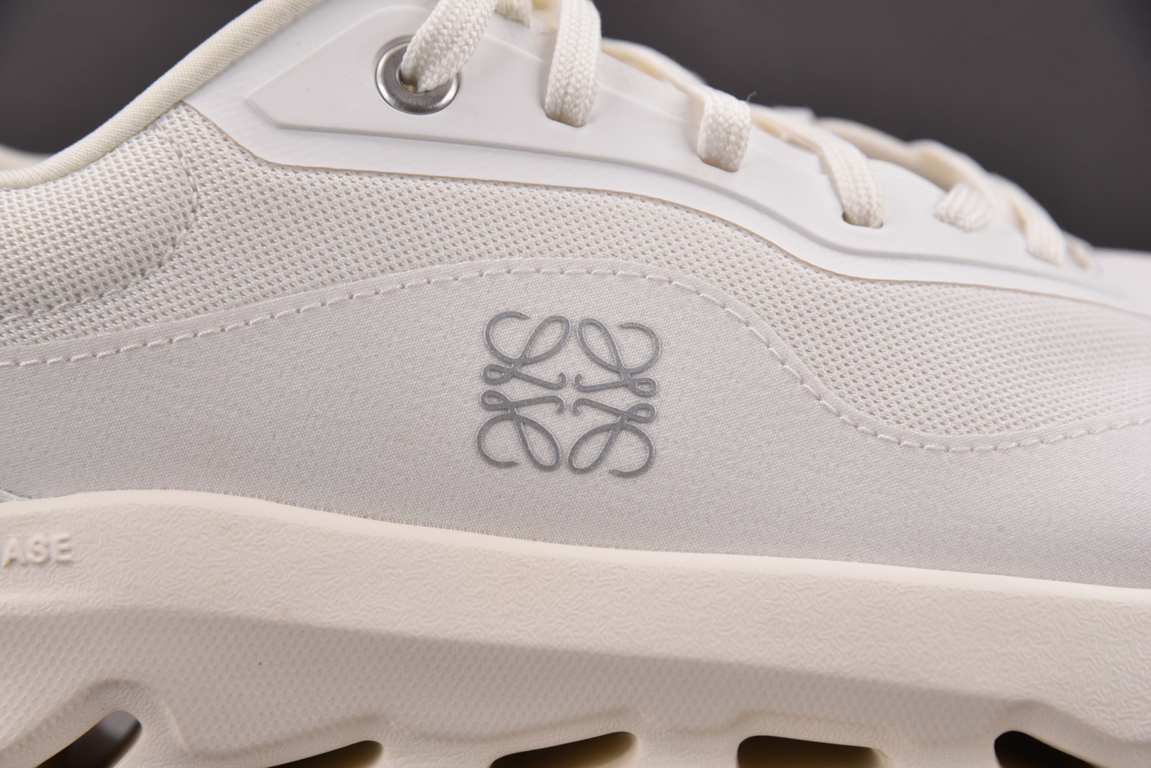 昂跑 尺码:36-45纯原出品-LOEWE x On Cloudtilt 2 看图 YZ004尺码：36