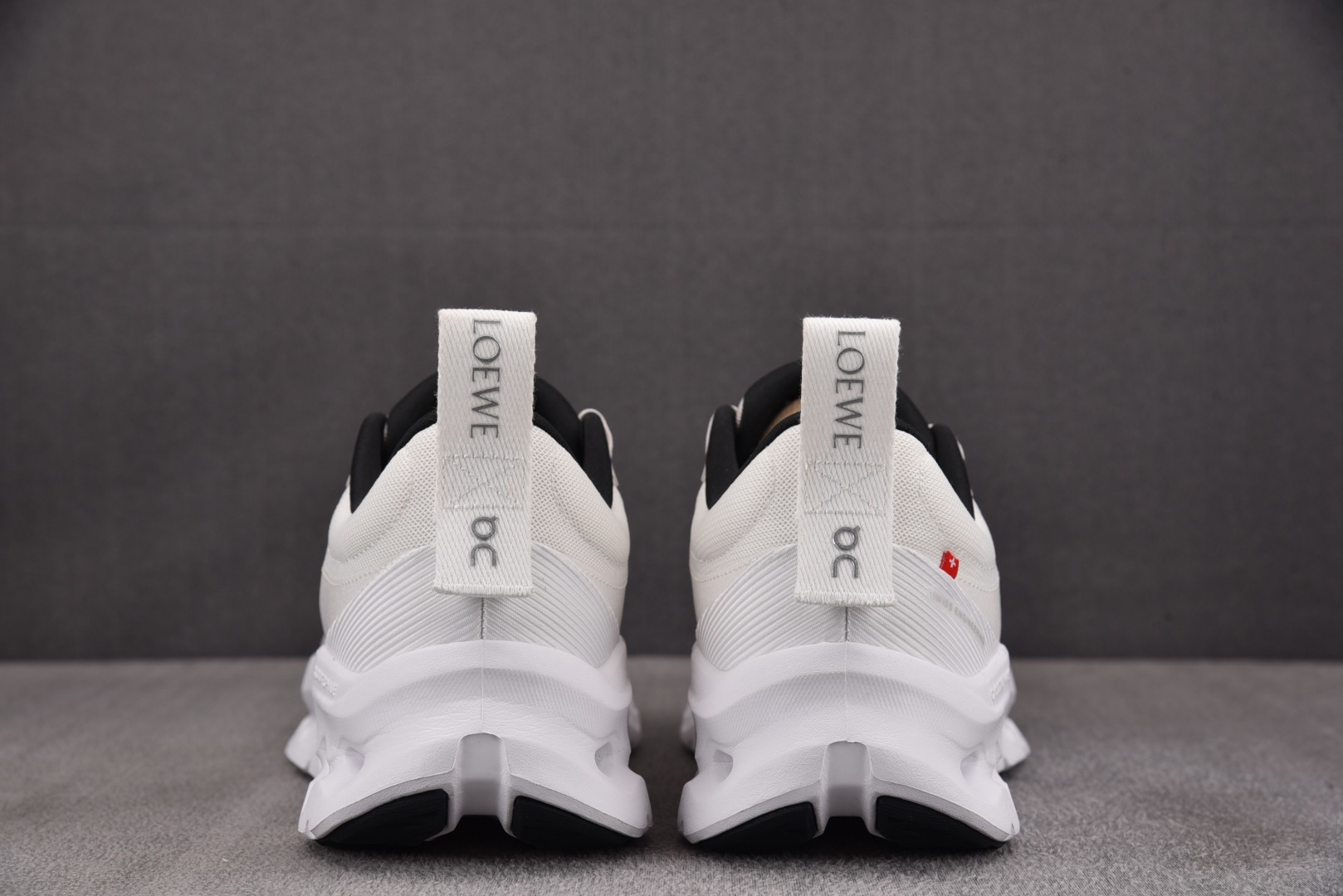 昂跑 尺码:36-45纯原出品-LOEWE x On Cloudtilt 2 看图 YZ004尺码：36