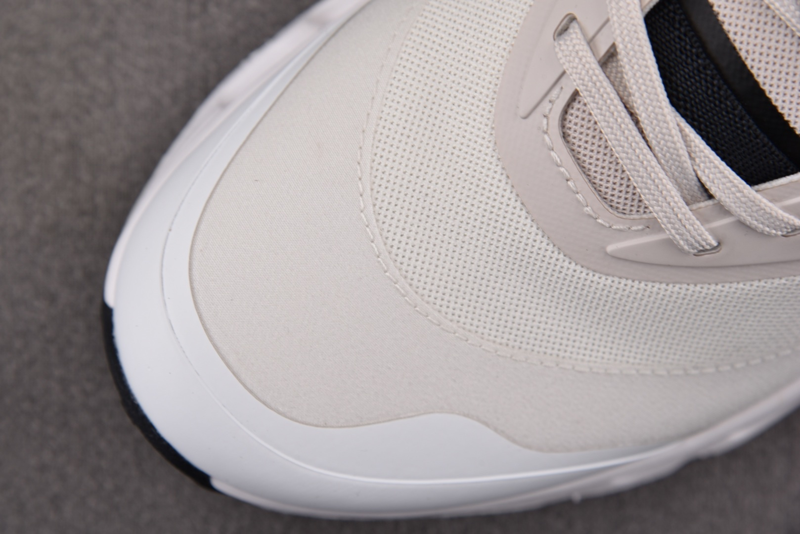 昂跑 尺码:36-45纯原出品-LOEWE x On Cloudtilt 2 看图 YZ004尺码：36