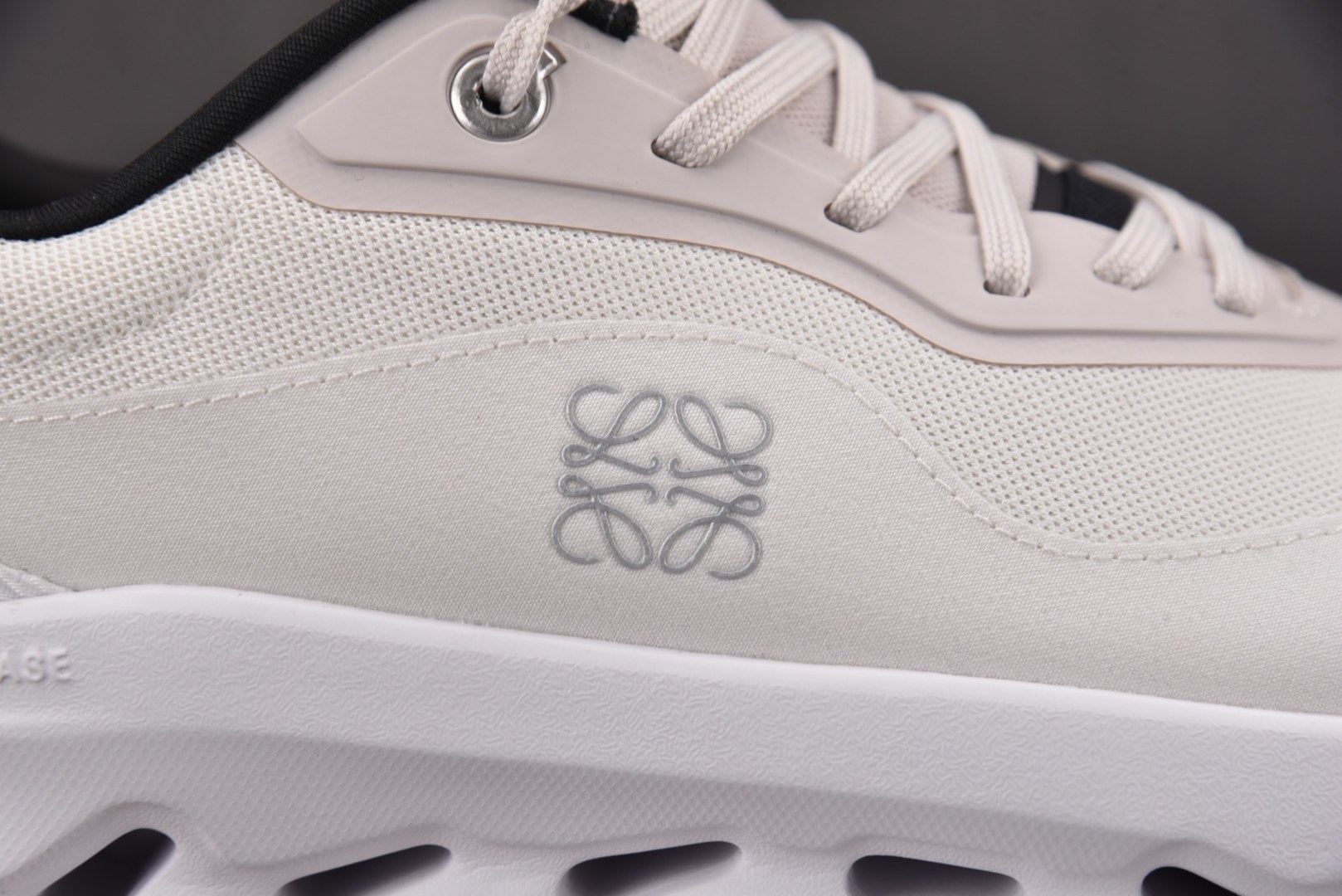 昂跑 尺码:36-45纯原出品-LOEWE x On Cloudtilt 2 看图 YZ004尺码：36