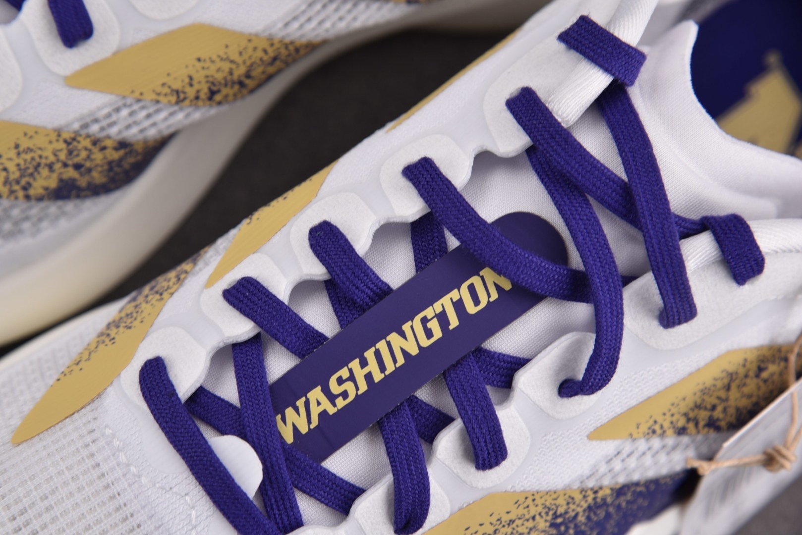 Ad Adizero Evo SL Nebraska 白紫 JQ4578 尺寸36 36⅔ 37⅓ 38