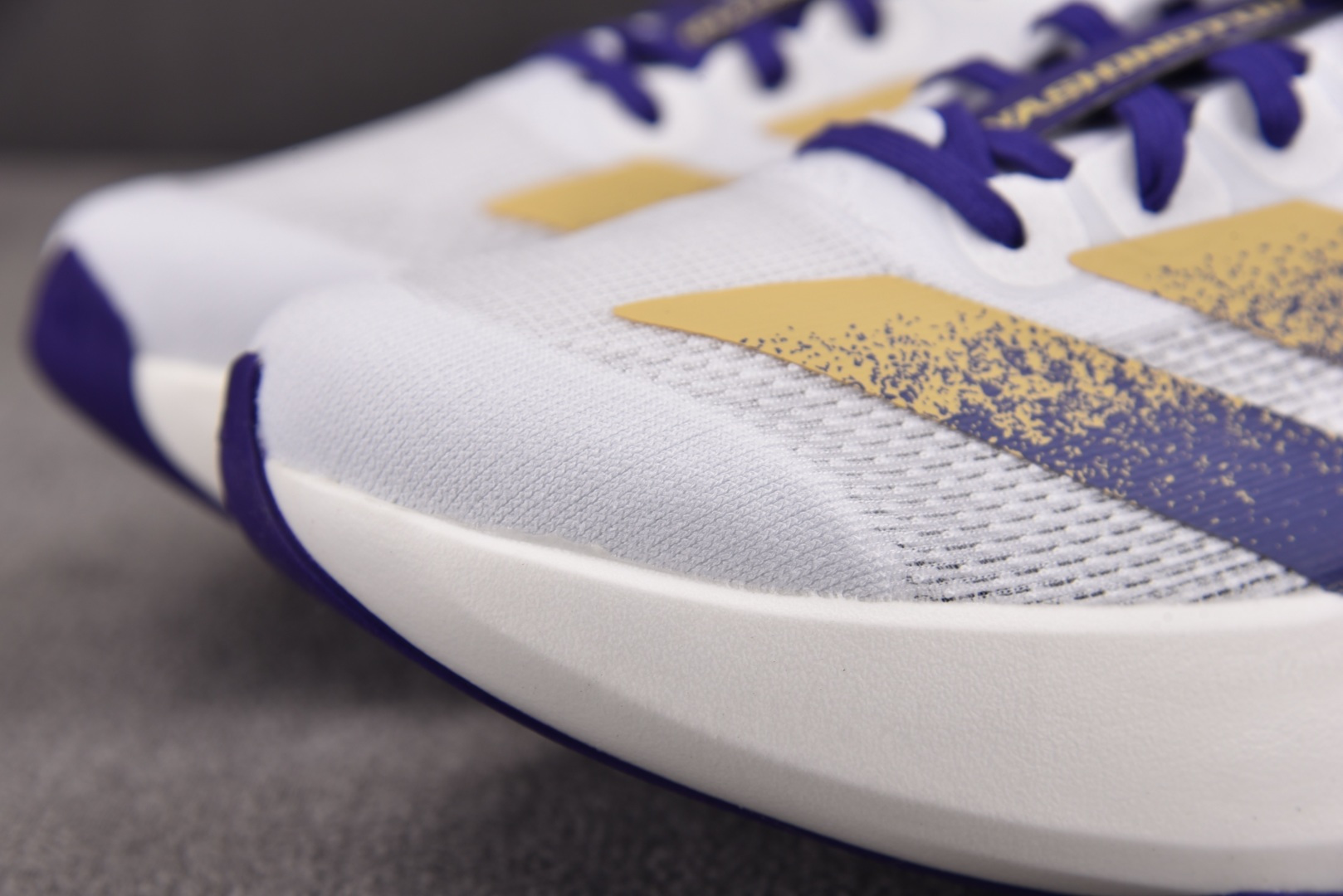 Ad Adizero Evo SL Nebraska 白紫 JQ4578 尺寸36 36⅔ 37⅓ 38