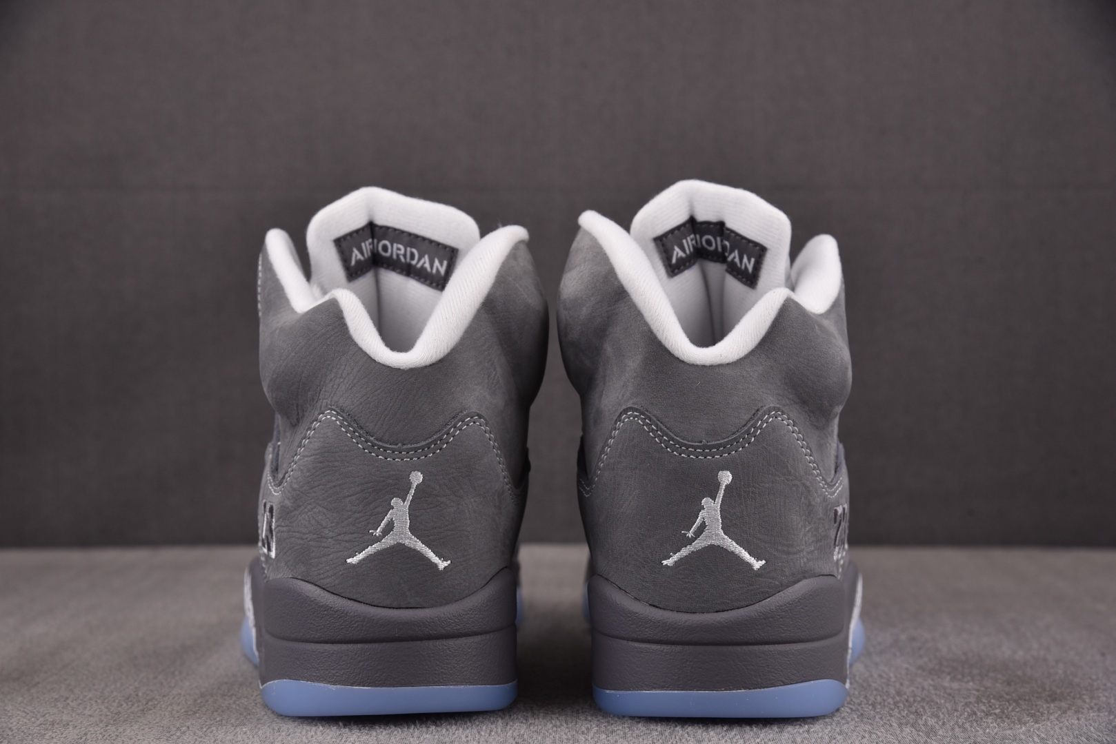 AJ5 尺码:40-47.5纯原-Air Jordan 5 Retro Wolf Grey 灰色 DD0