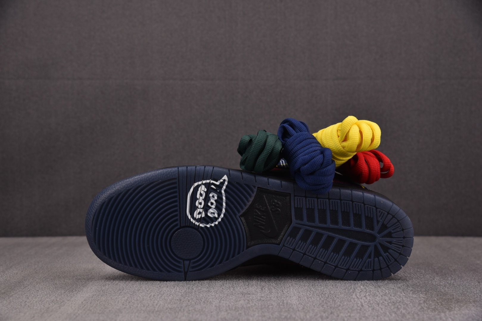 Dunk 尺码:40-47.5纯原出品-SB Dunk Low Nardwuar 红黑 II1493-6