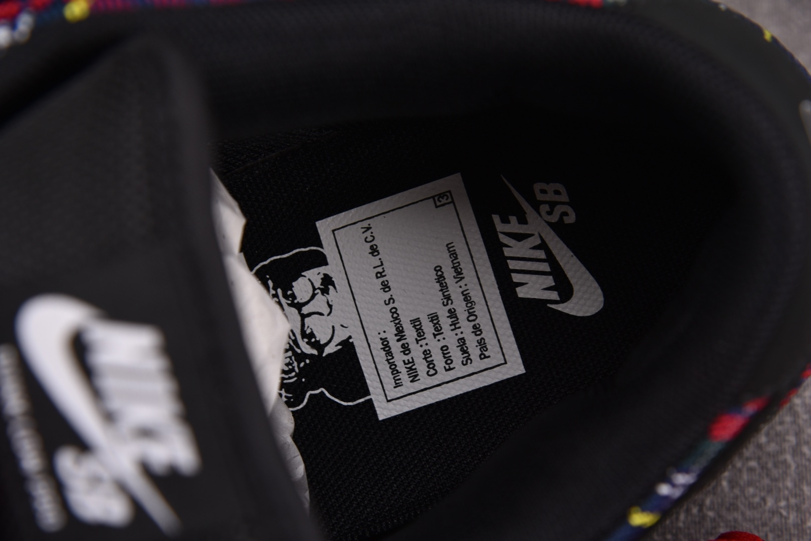 Dunk 尺码:40-47.5纯原出品-SB Dunk Low Nardwuar 红黑 II1493-6