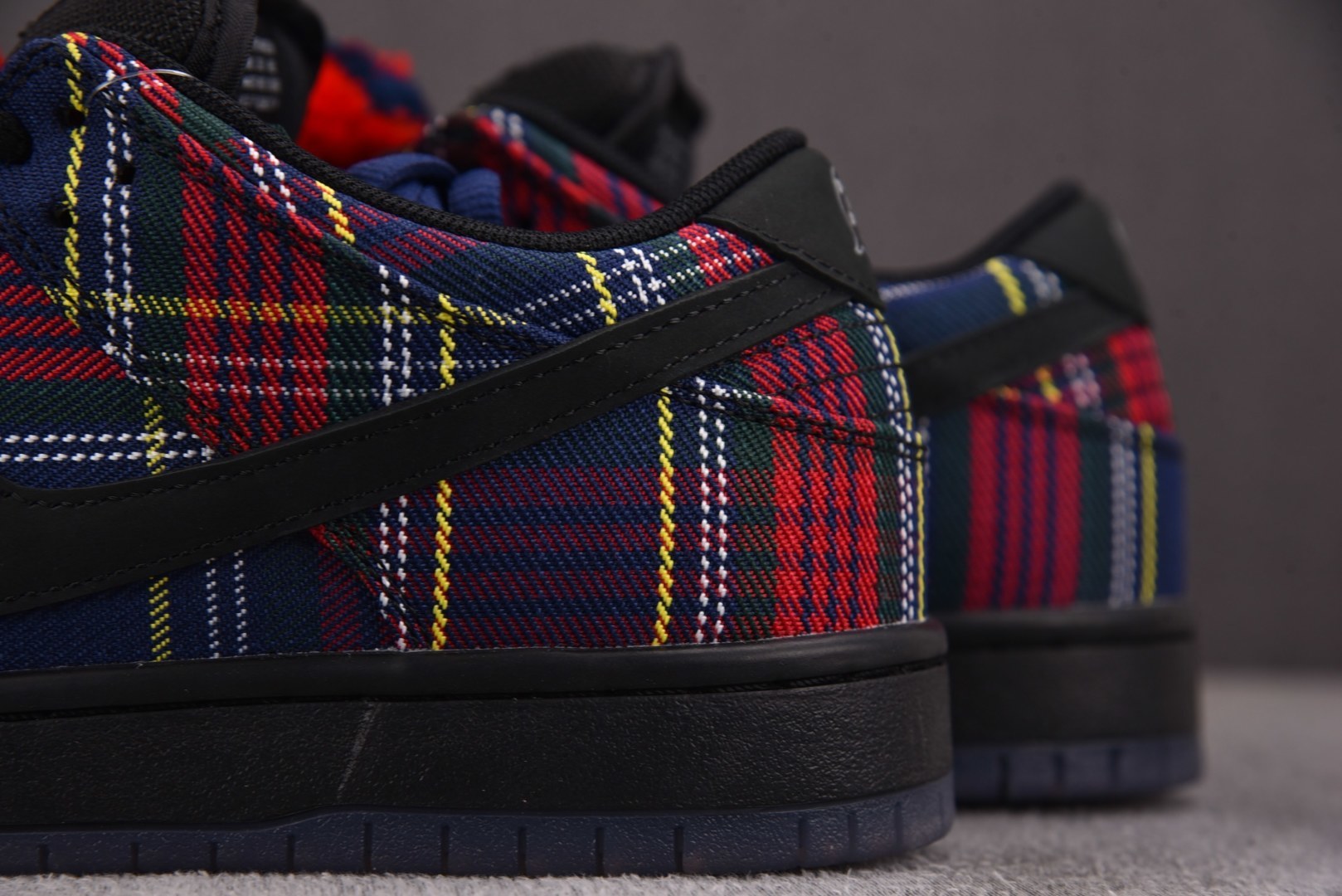 Dunk 尺码:40-47.5纯原出品-SB Dunk Low Nardwuar 红黑 II1493-6